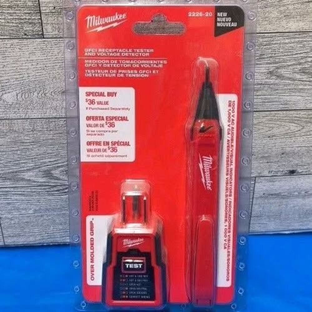 Milwaukee 2226-20 GFCI Receptacle Tester and Voltage Detector Over Molded Grip